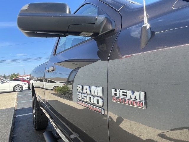 2015 Ram 3500 SLT photo 10