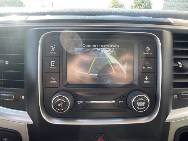 2015 Ram 3500 SLT photo 18