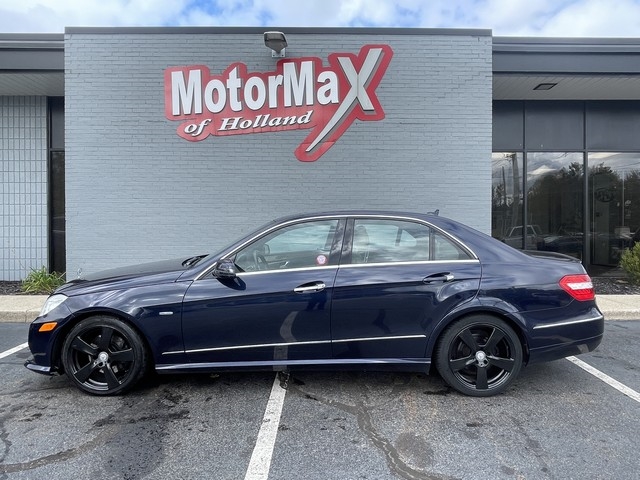 Mercedes-Benz E-Class 4dr Sdn E 350 Sport 4MATIC 2012 Mercedes-Benz E-Class 4dr Sdn E 350 Sport 4MATIC 2012
