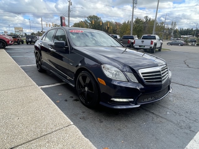 Mercedes-Benz E-Class 4dr Sdn E 350 Sport 4MATIC 2012 Mercedes-Benz E-Class 4dr Sdn E 350 Sport 4MATIC 2012