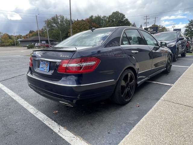 Mercedes-Benz E-Class 4dr Sdn E 350 Sport 4MATIC 2012 Mercedes-Benz E-Class 4dr Sdn E 350 Sport 4MATIC 2012