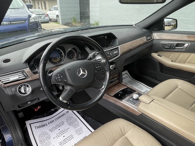 Mercedes-Benz E-Class 4dr Sdn E 350 Sport 4MATIC 2012 Mercedes-Benz E-Class 4dr Sdn E 350 Sport 4MATIC 2012