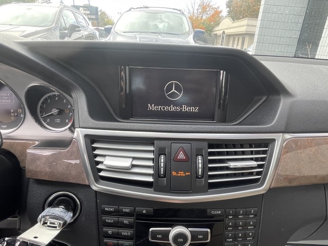 Mercedes-Benz E-Class 4dr Sdn E 350 Sport 4MATIC 2012 Mercedes-Benz E-Class 4dr Sdn E 350 Sport 4MATIC 2012