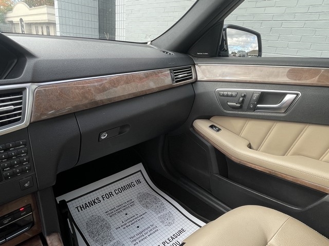 Mercedes-Benz E-Class 4dr Sdn E 350 Sport 4MATIC 2012 Mercedes-Benz E-Class 4dr Sdn E 350 Sport 4MATIC 2012