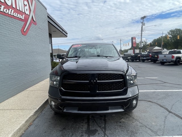 2018 Ram 1500 Big Horn photo 3