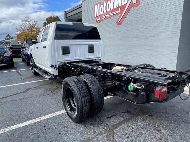 RAM 3500 Chassis Cab  2021