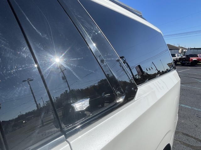 Cadillac Escalade ESV  2022 Cadillac Escalade ESV  2022