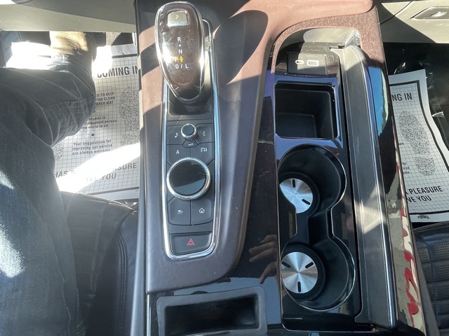 Cadillac Escalade ESV  2022 Cadillac Escalade ESV  2022