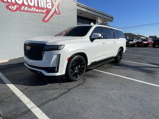 Cadillac Escalade ESV  2022