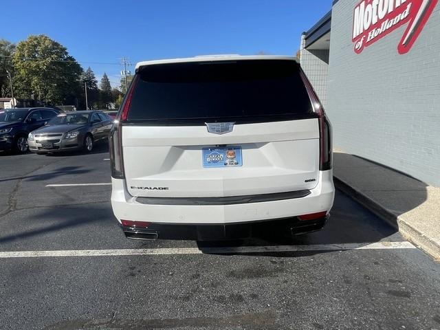 Cadillac Escalade ESV  2022