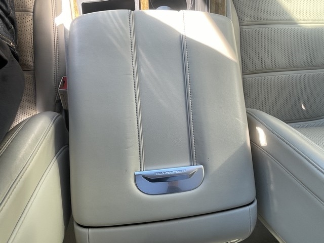 Cadillac Escalade ESV  2021 Cadillac Escalade ESV  2021