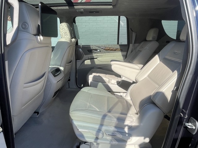 Cadillac Escalade ESV  2021 Cadillac Escalade ESV  2021