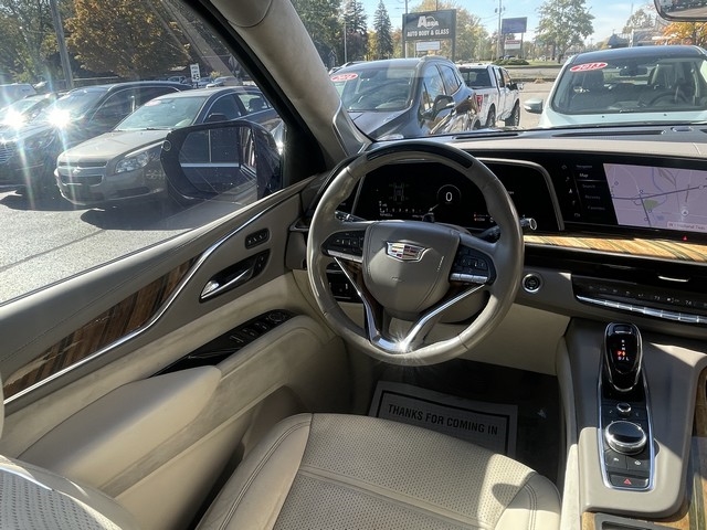 Cadillac Escalade ESV  2021 Cadillac Escalade ESV  2021