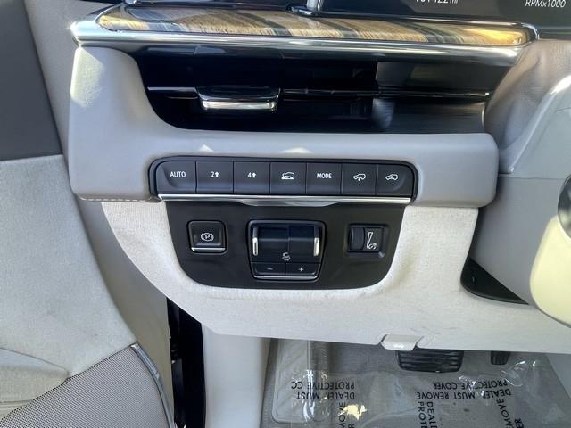 Cadillac Escalade ESV  2021