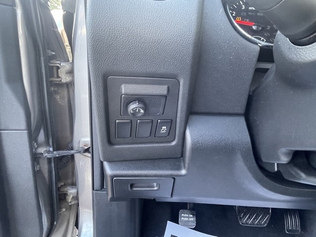 Nissan Rogue S 4D SUV FWD 2013 Nissan Rogue S 4D SUV FWD 2013