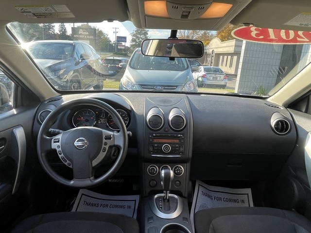 Nissan Rogue S 4D SUV FWD 2013 Nissan Rogue S 4D SUV FWD 2013