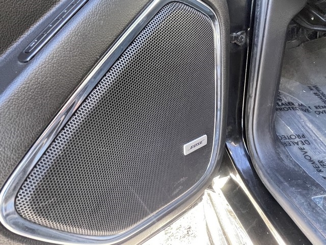 GMC Yukon 4WD 4dr Denali 2015 GMC Yukon 4WD 4dr Denali 2015