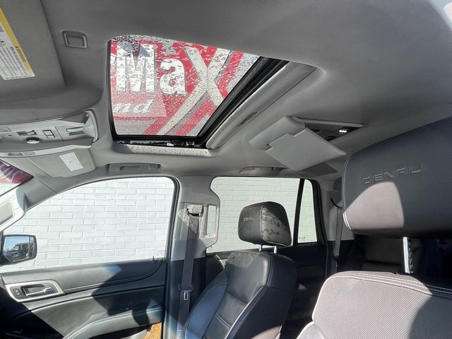 GMC Yukon 4WD 4dr Denali 2015 GMC Yukon 4WD 4dr Denali 2015