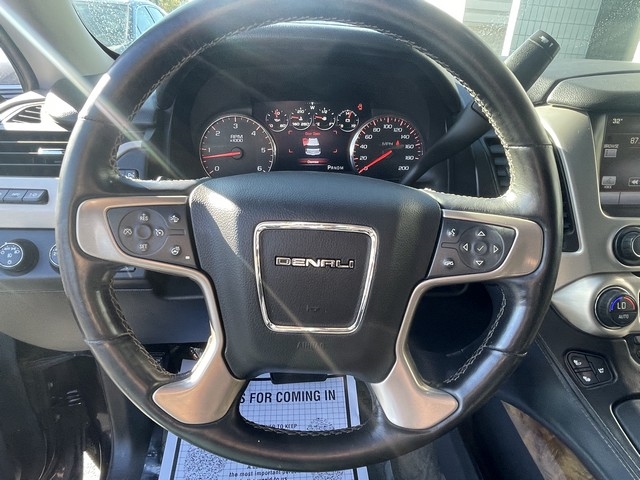 GMC Yukon 4WD 4dr Denali 2015 GMC Yukon 4WD 4dr Denali 2015