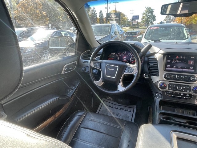 GMC Yukon 4WD 4dr Denali 2015 GMC Yukon 4WD 4dr Denali 2015