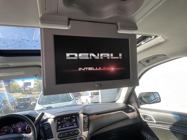 GMC Yukon 4WD 4dr Denali 2015 GMC Yukon 4WD 4dr Denali 2015