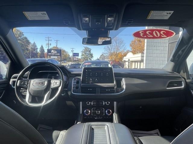 GMC Yukon XL 4WD 4dr SLT 2023