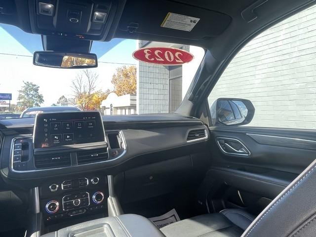 GMC Yukon XL 4WD 4dr SLT 2023