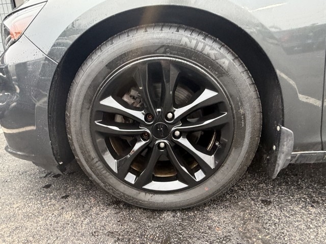 Chevrolet Malibu 4dr Sdn Hybrid 2017