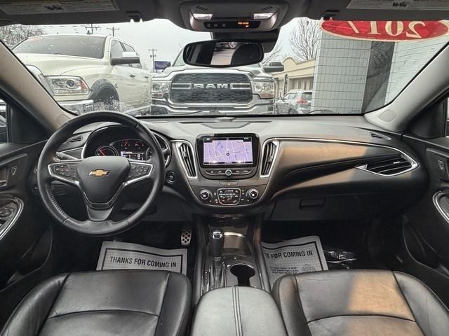 Chevrolet Malibu 4dr Sdn Hybrid 2017