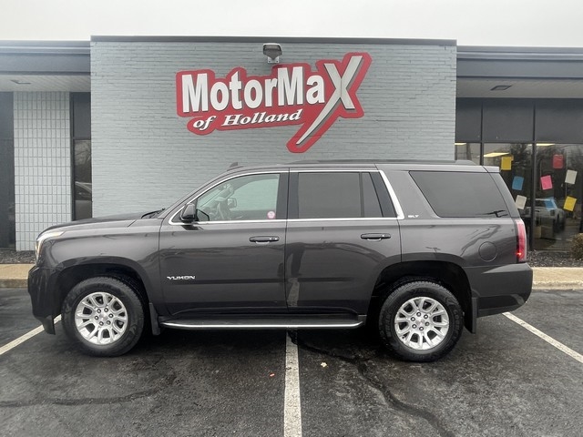 2016 GMC Yukon SLT 4D SUV 4WD