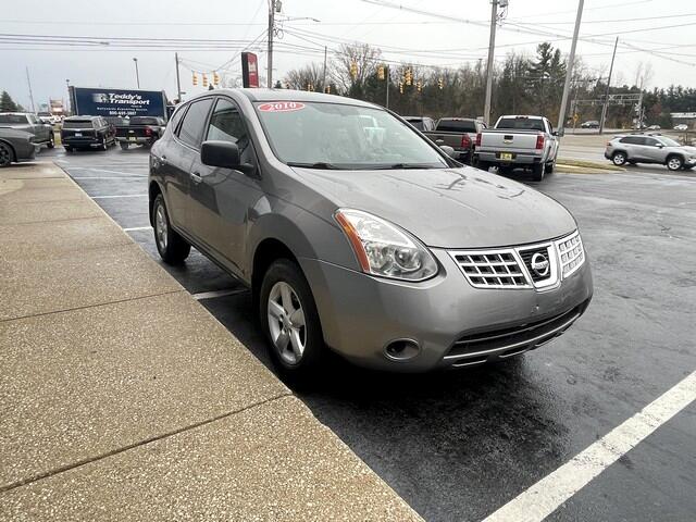 Nissan Rogue S 4D SUV AWD 2010