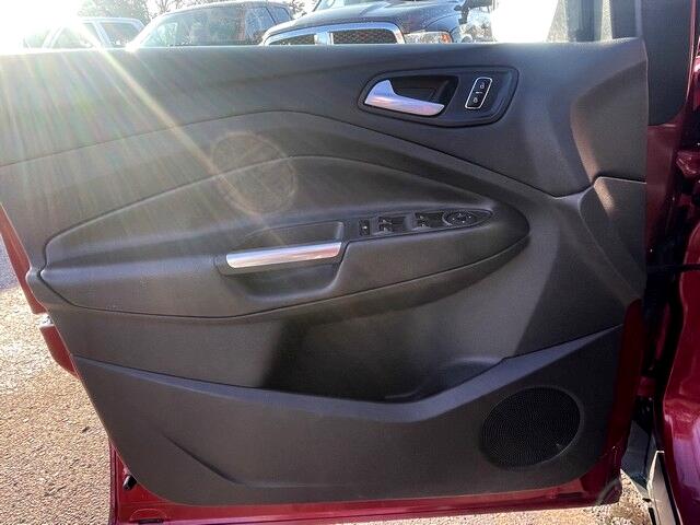 Ford Escape SE 4D SUV FWD 2014