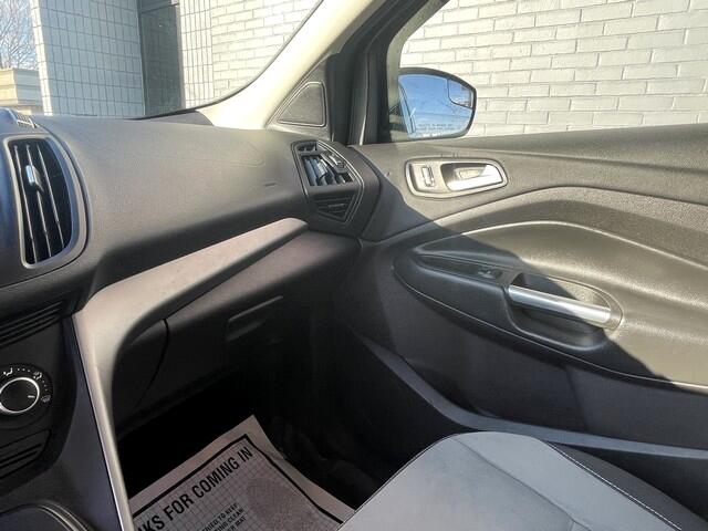 Ford Escape SE 4D SUV FWD 2014