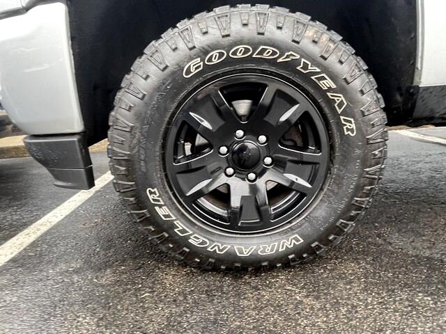 Chevrolet Silverado 1500  2018