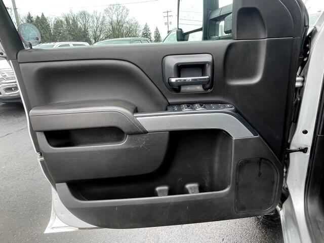 Chevrolet Silverado 1500  2018