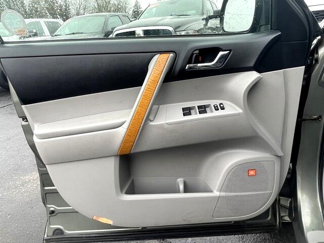 Toyota Highlander Hybrid  2010