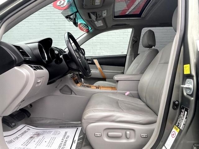 Toyota Highlander Hybrid  2010