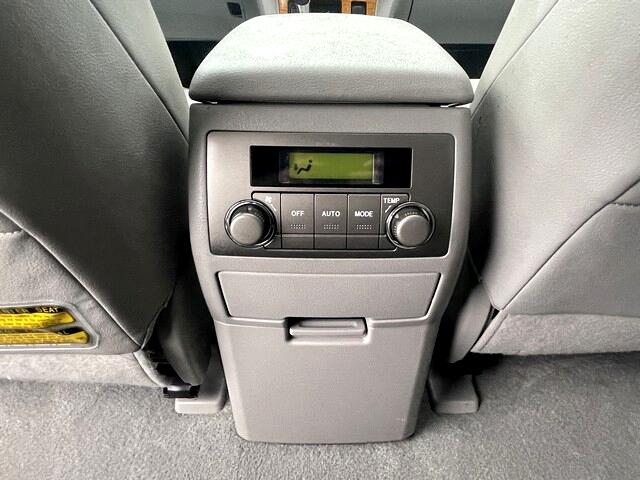 Toyota Highlander Hybrid  2010