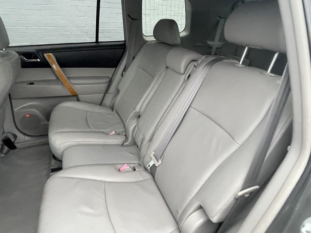 Toyota Highlander Hybrid  2010