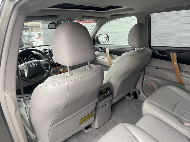 Toyota Highlander Hybrid  2010