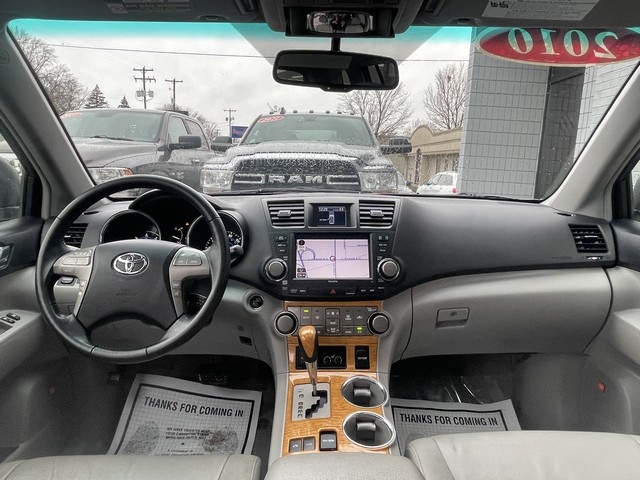 Toyota Highlander Hybrid  2010