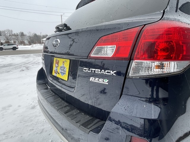 Subaru Outback  2013