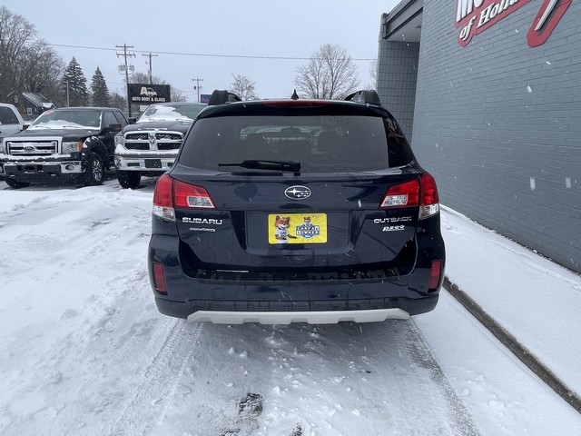 Subaru Outback  2013