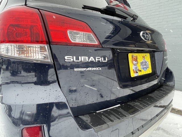 Subaru Outback  2013