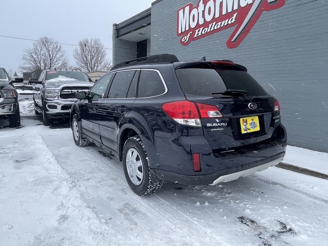 Subaru Outback  2013