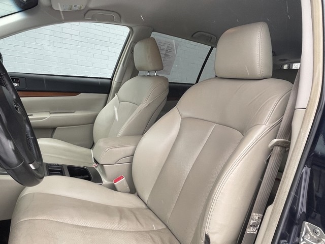 Subaru Outback  2013