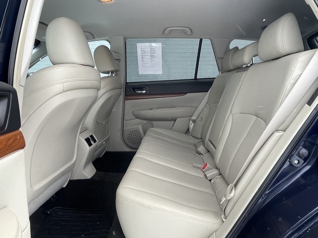 Subaru Outback  2013