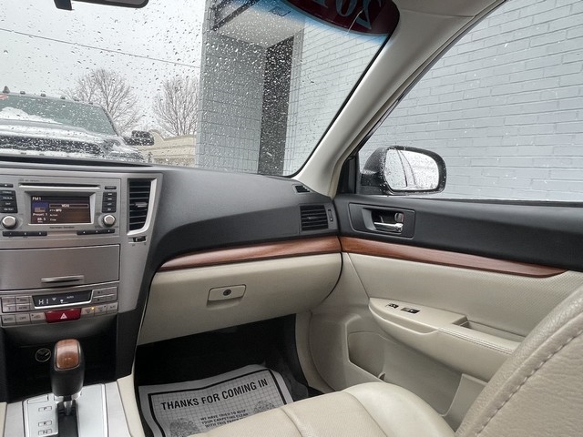 Subaru Outback  2013