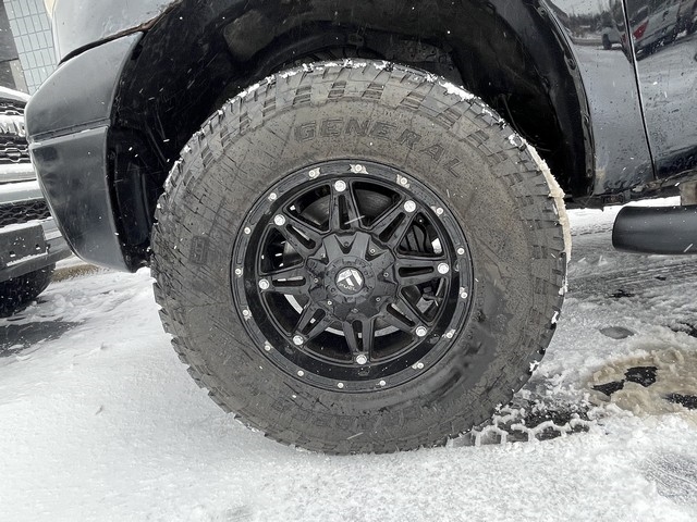 Toyota Tundra 4WD Truck  2012