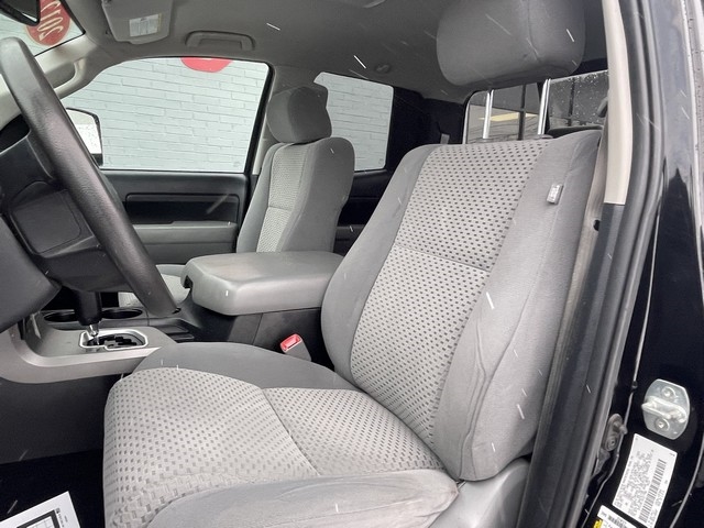 Toyota Tundra 4WD Truck  2012